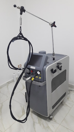 مركز رويال كير ، تجميل وليزر وجلدية_ Royal Care Clinics
