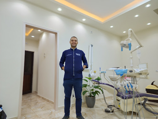 مركز تقويم وزراعة اسنان دكتور اسلام سمير فرع قليوب