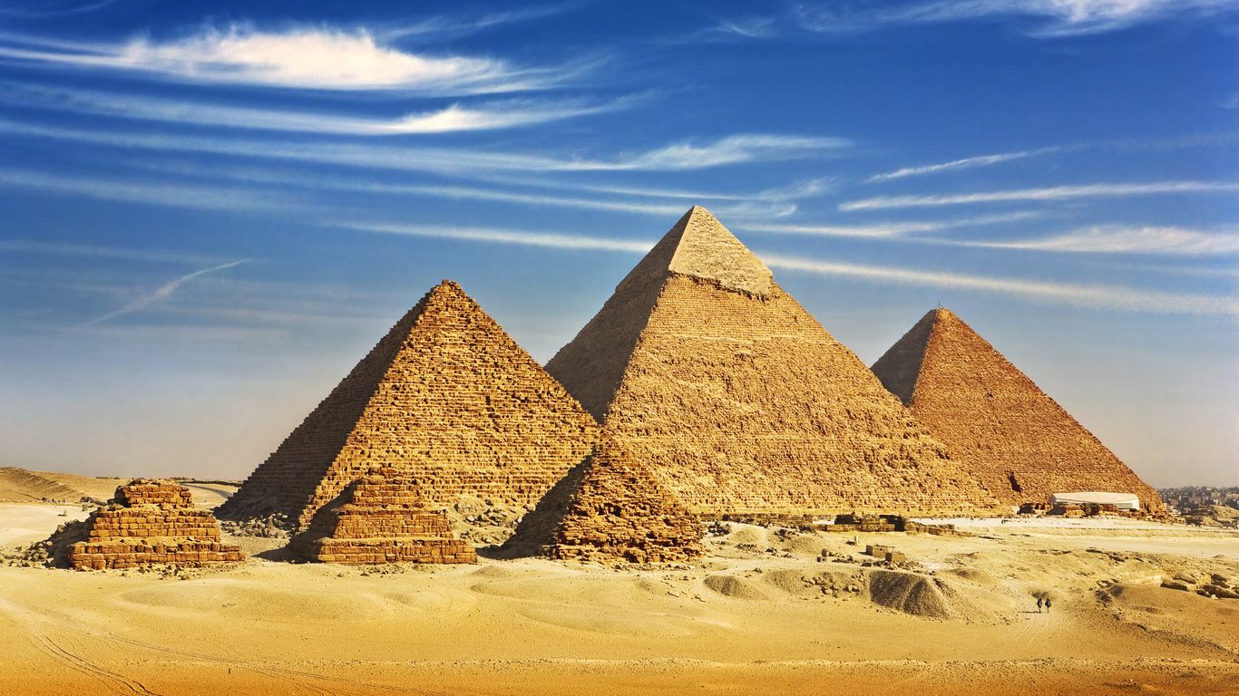 أهرامات الجيزة وأبو الهول: دليل زيارة أشهر معالم مصر السياحية التاريخية